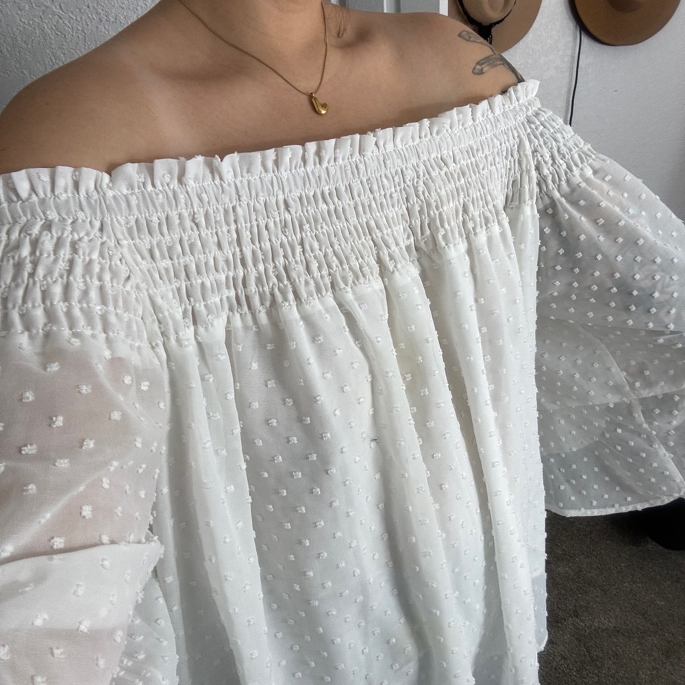 Kori White Textured Blouse size XL impressions online boutique - Picture 6 of 10
